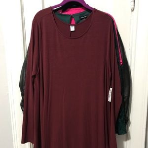 Love sleeved burgundy Dress